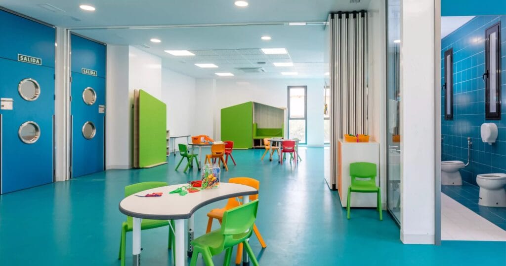 Explora los valores y la misión del Colegio Alma: educación innovadora, personalizada y centrada en el desarrollo integral. ¡Conócenos!